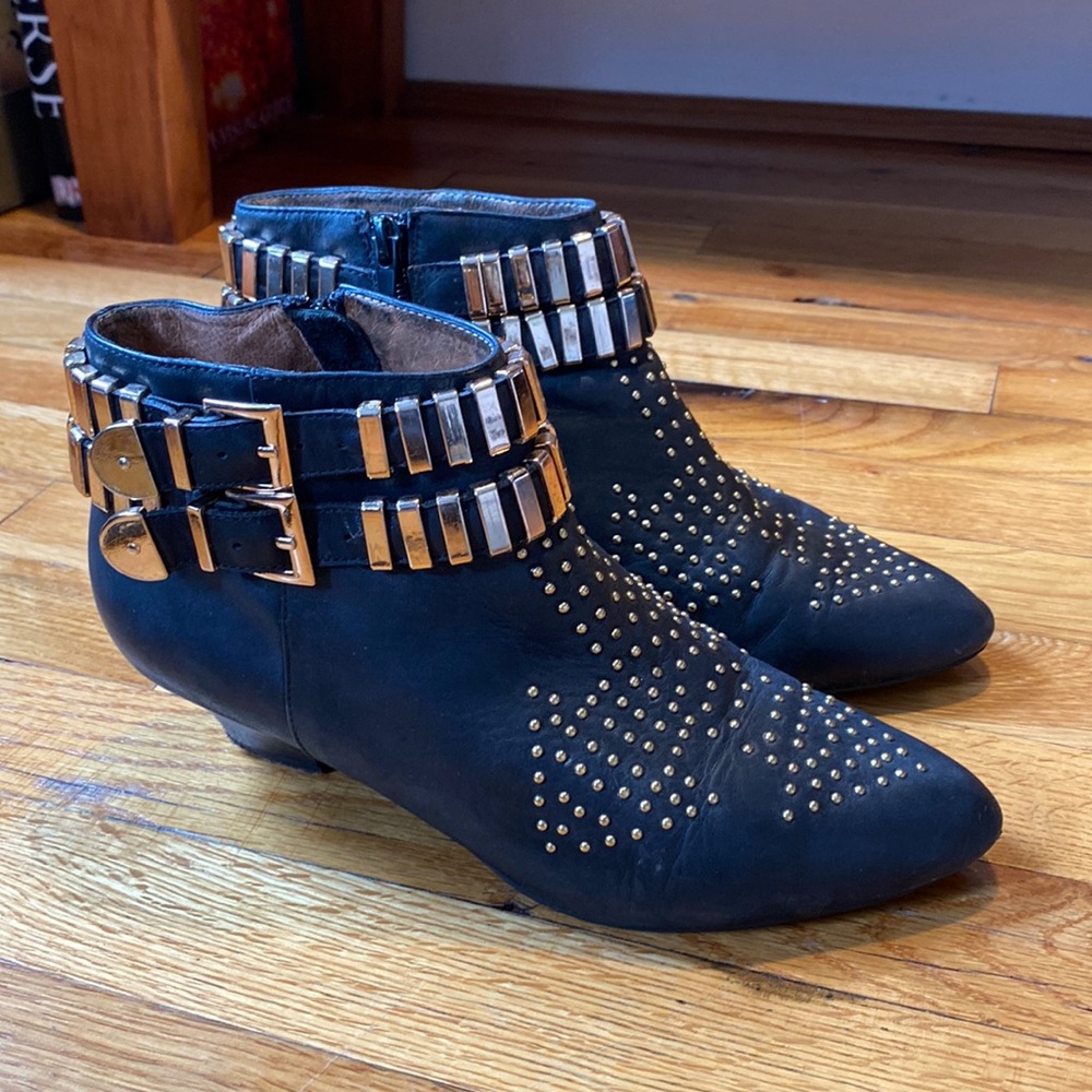 Jeffrey Campbell “Benatar” ankle boots - US 8.5